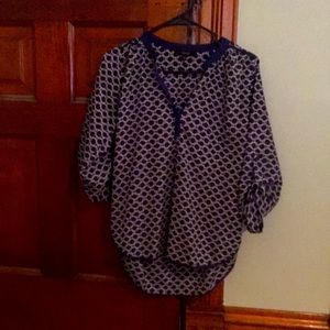 Eclair size small women’s top
